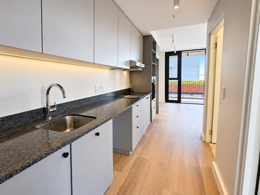 1 Bedroom Property for Sale in Paarden Eiland Western Cape